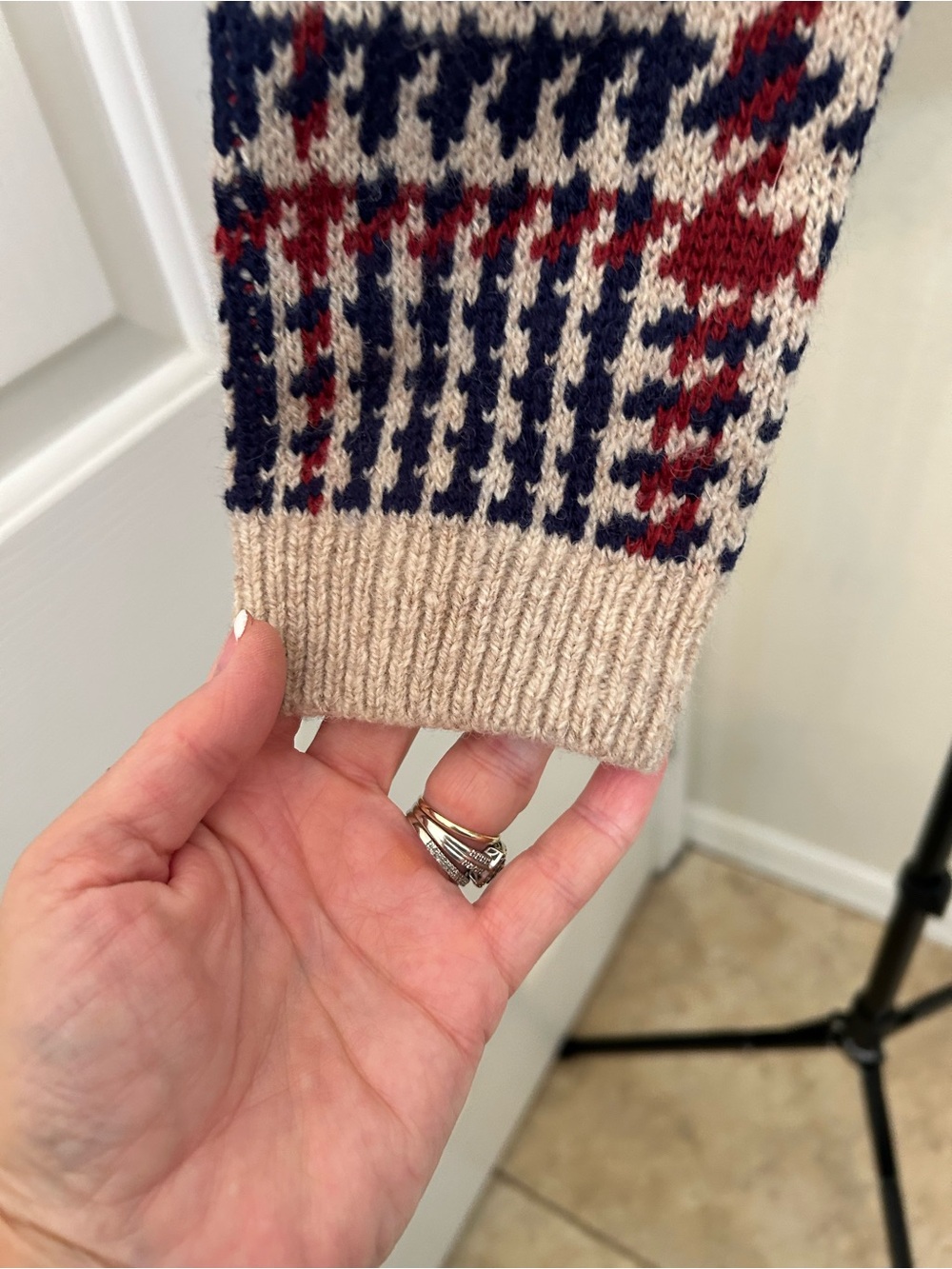 NWT Zara Beige Crewneck Sweater with Navy & Red Plaid - Picture 3 of 11